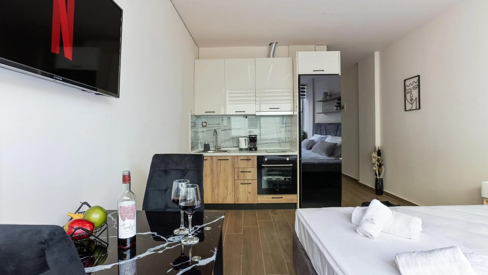 Aristotelous Plaza View Studio Thessaloniki Apartment